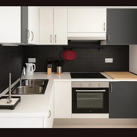 Centric Pool View Apartament San Bartolomé